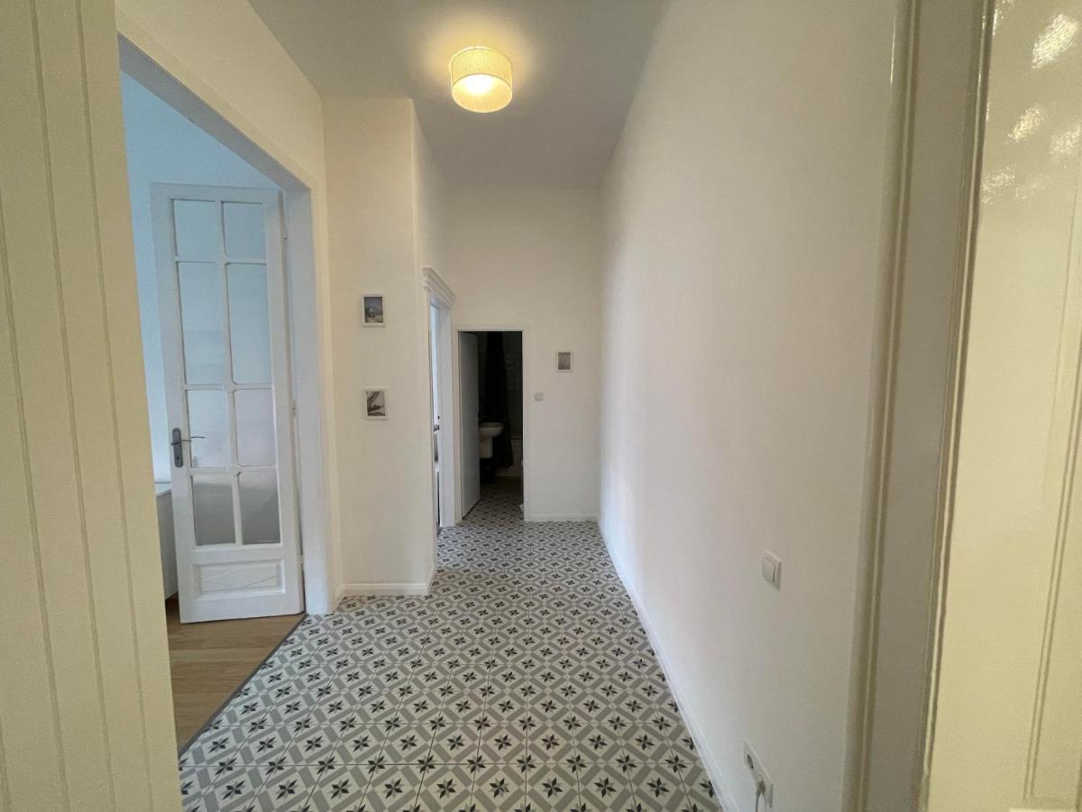 City Center 1, Cozy 2Br In The City Center! Budapeste Exterior foto
